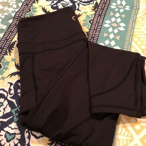 Zyia light n tight leggings